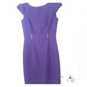 Tahari pencil cut dress with cap sleeves
